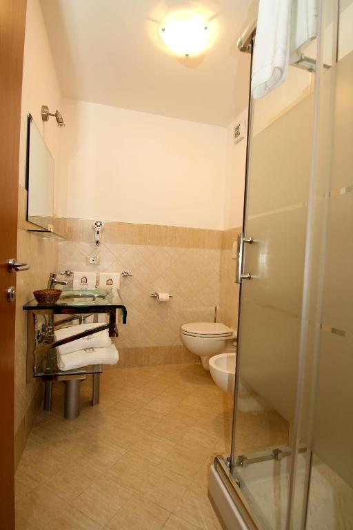 La Chioccia Hotel Валмонтоне Стая снимка